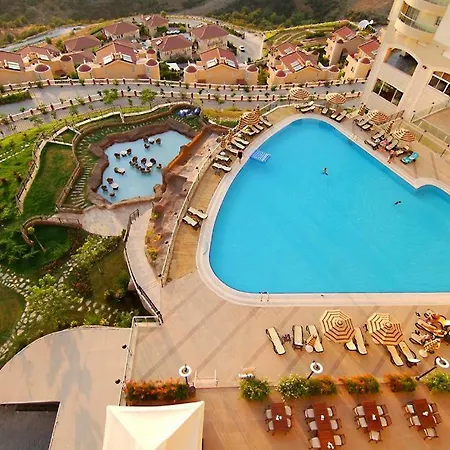 Private 3 Bedrooms Gold City * ألانيا